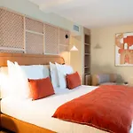 Roc Seven Hotel 4*
