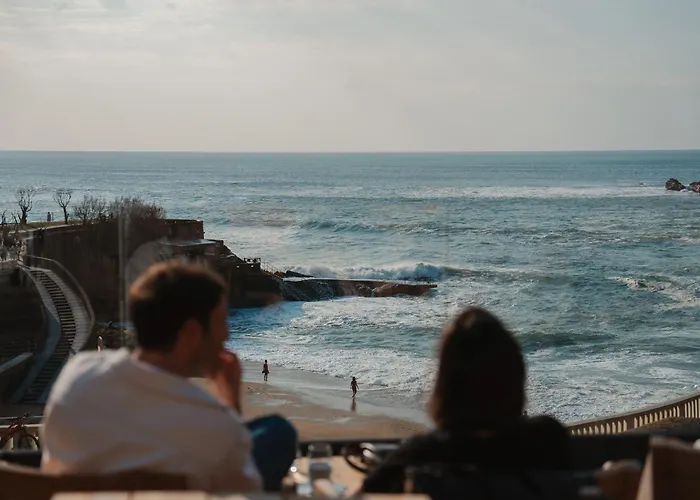 Roc Seven 酒店 比亚里茨